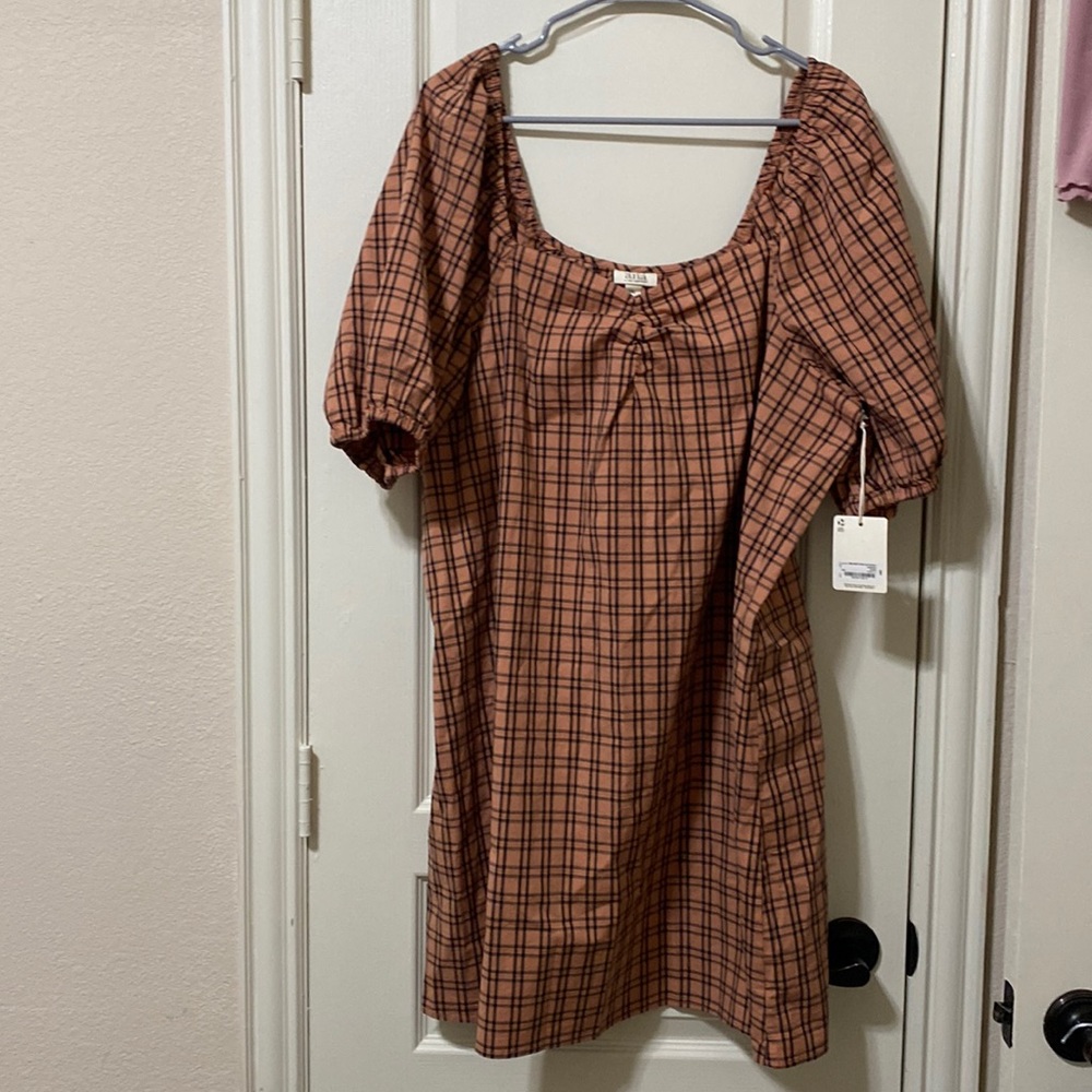 NWT a.n.a puff should dress